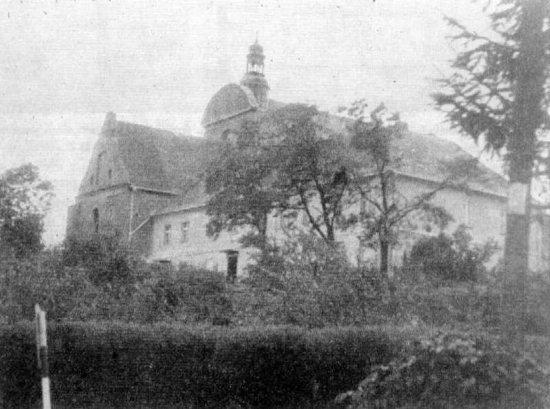  Franciszkański kompleks klasztorny od północnego wschodu, foto B. Rogalski 1978 r. 